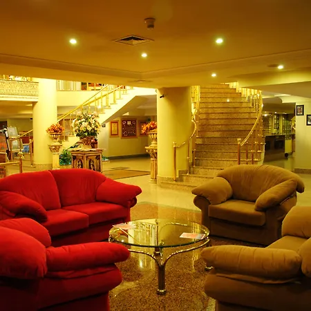 Hotel Eken Prestige 4*