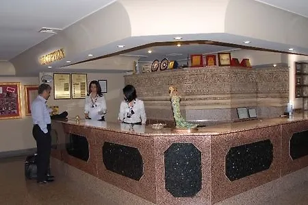 Eken Prestige Hotel 4*